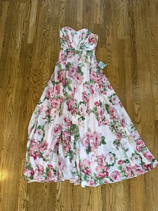 Lulus Vivian Strapless Corset Gown – NWT – Size S - Picture 9 of 9